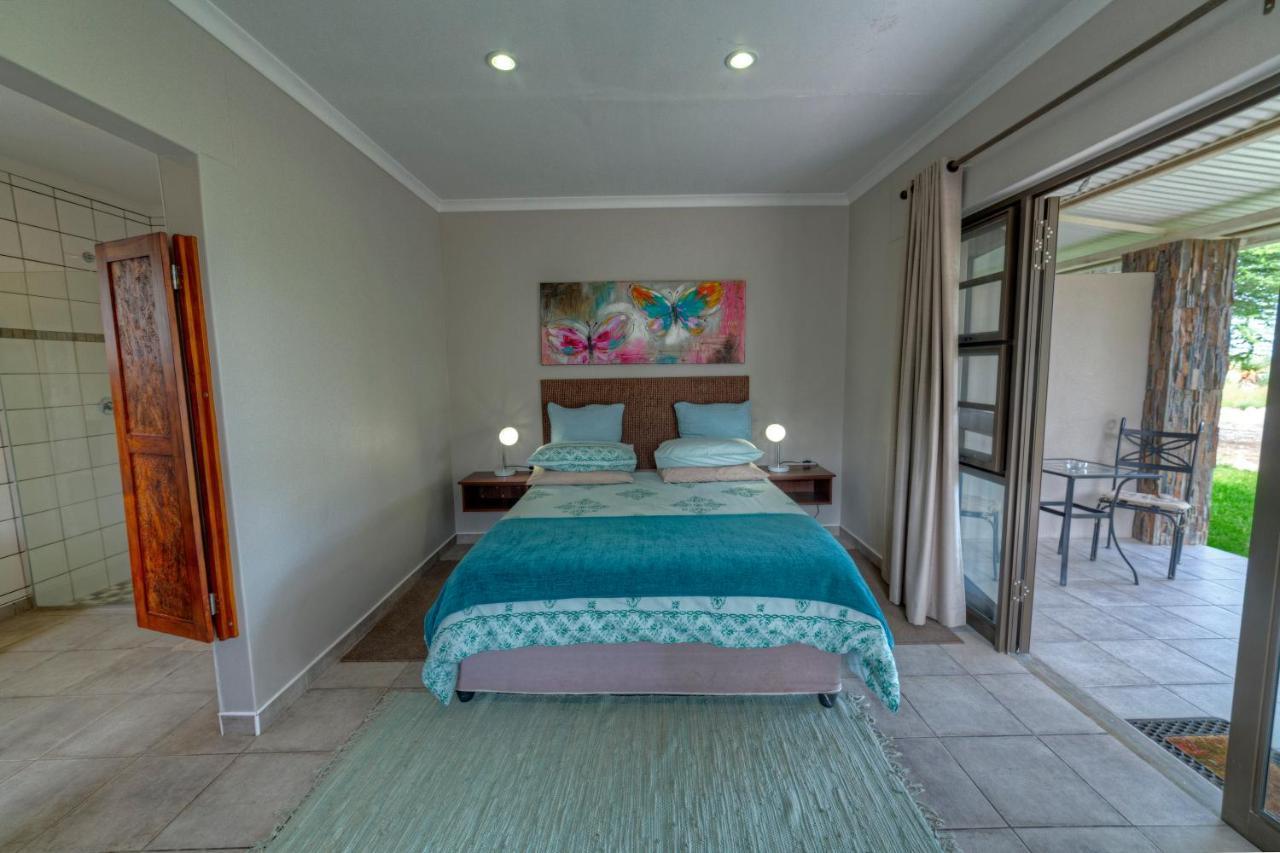 Khoi-Khoi Guesthouse Otavi Esterno foto