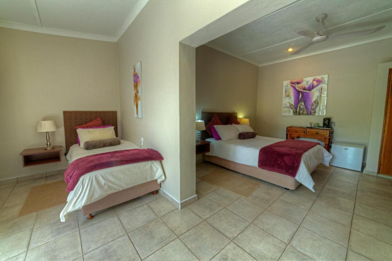 Khoi-Khoi Guesthouse Otavi Esterno foto