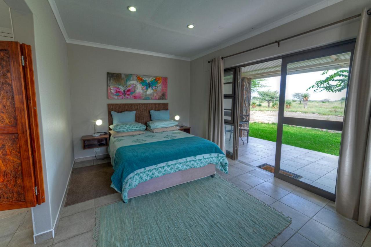 Khoi-Khoi Guesthouse Otavi Esterno foto